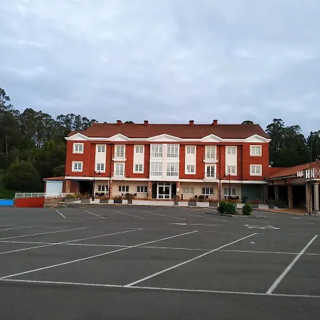 La Campana 3*