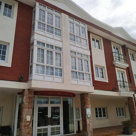 La Campana Hotel 3*