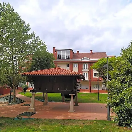 La Campana Hotel 3*