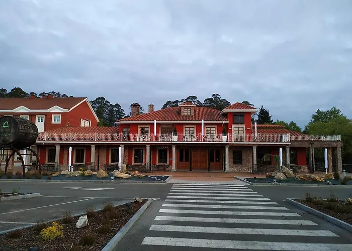 La Campana Hotel Llanera (Asturias)