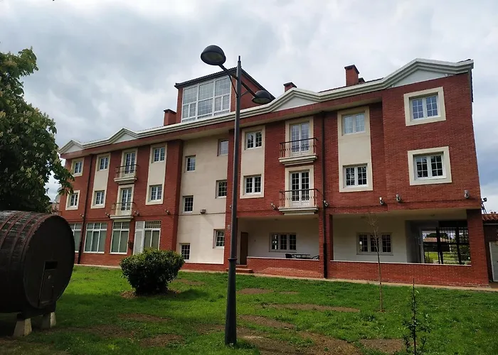 Hotel La Campana Llanera (Asturias)