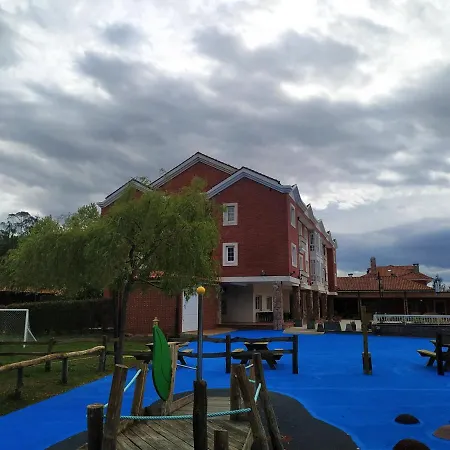 La Campana Hotel 3*